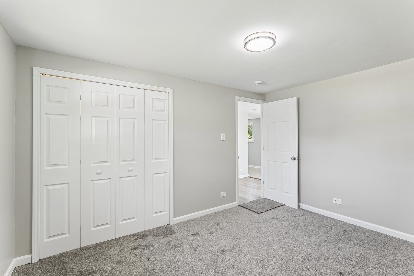 16032 Circle Drive, Markham, IL 60428