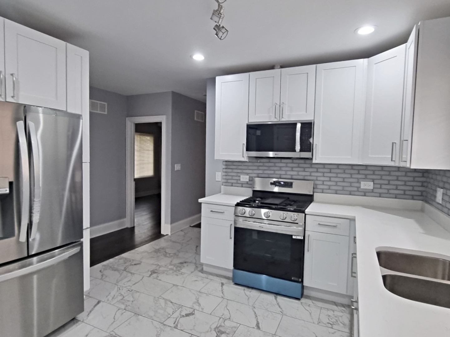 410 S 2nd Avenue, Maywood, IL 60153