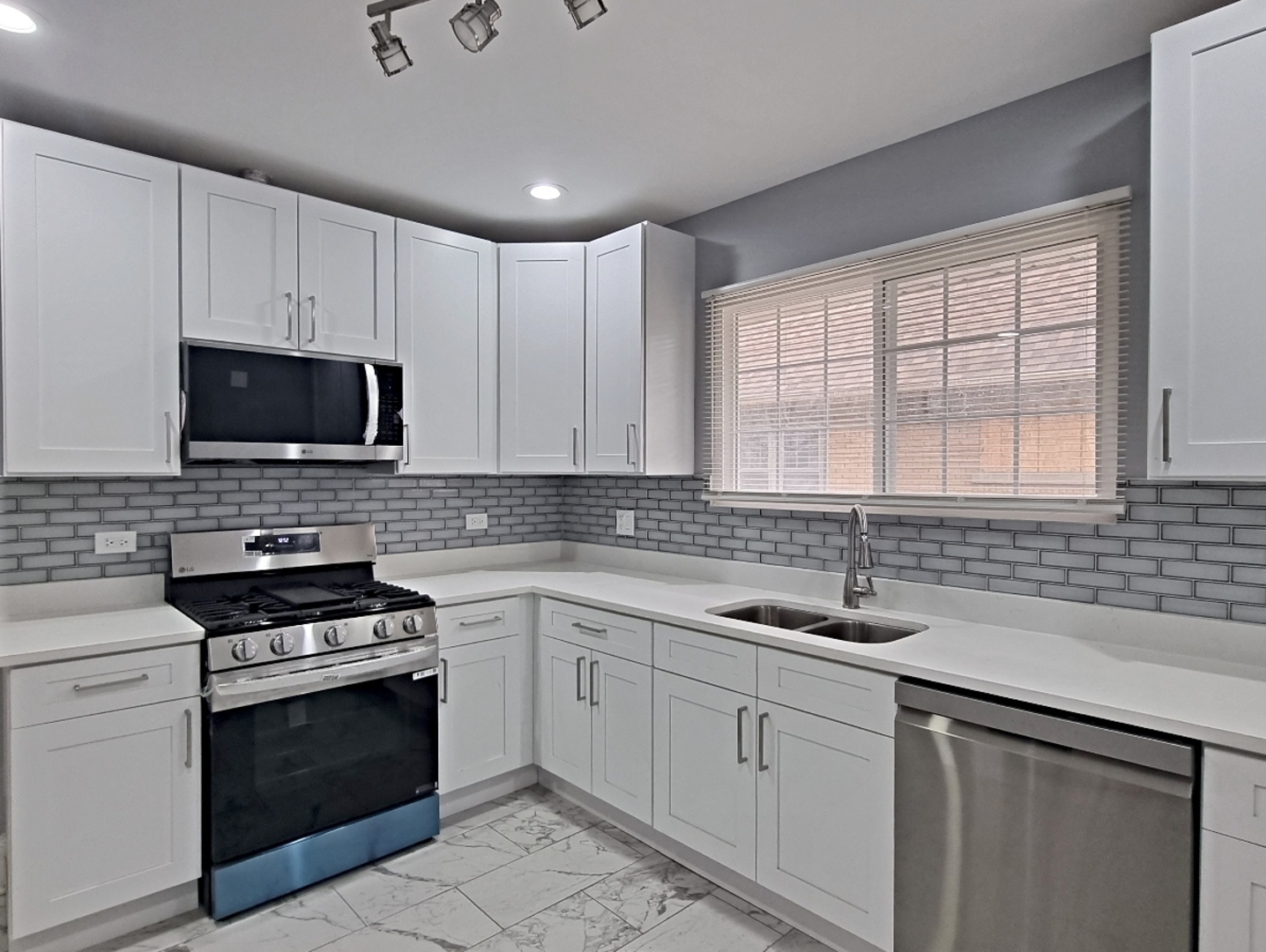 410 S 2nd Avenue, Maywood, IL 60153
