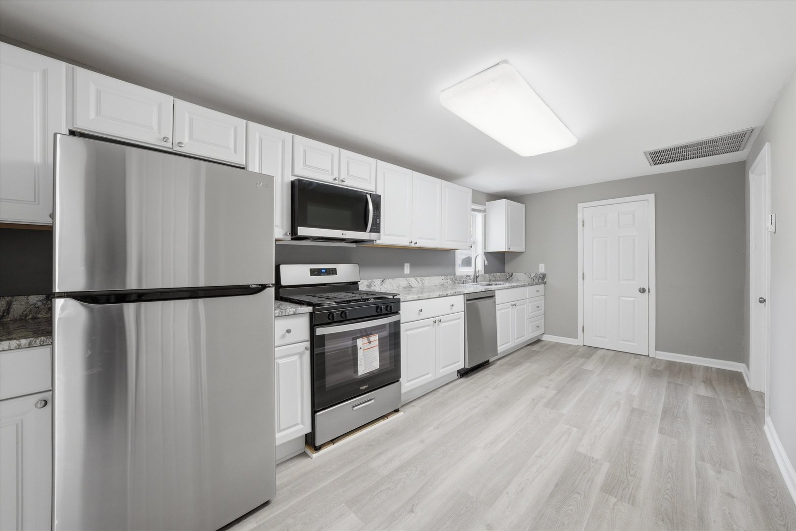 209 Anderson Avenue, Joliet, IL 60433