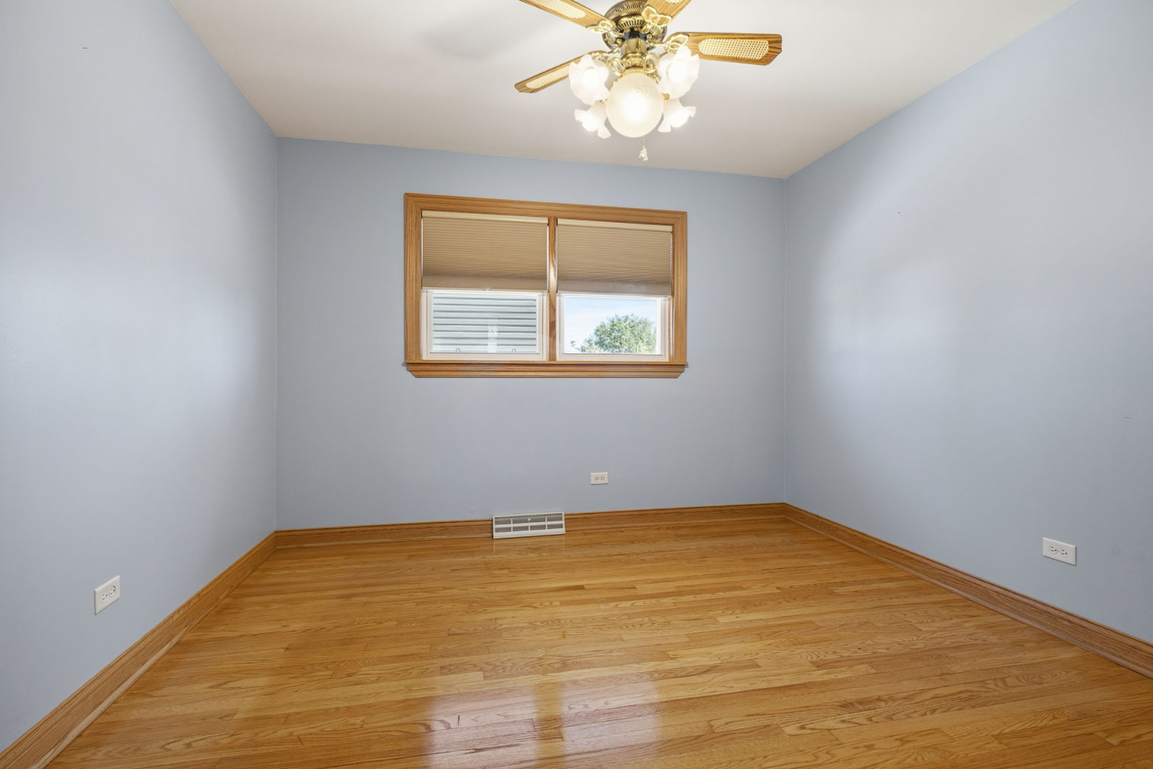 10605 Sycamore Drive, Chicago Ridge, IL 60415
