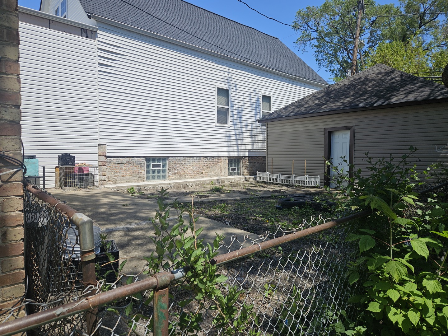 5303 S Winchester Avenue, Chicago, IL 60609