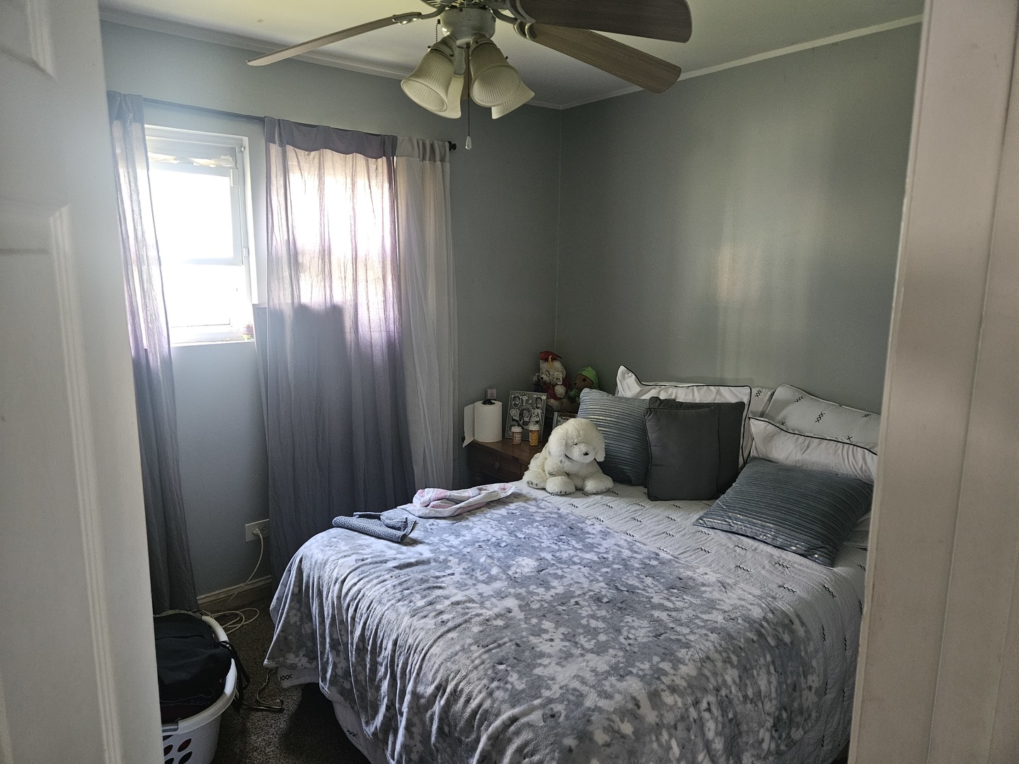 5303 S Winchester Avenue, Chicago, IL 60609