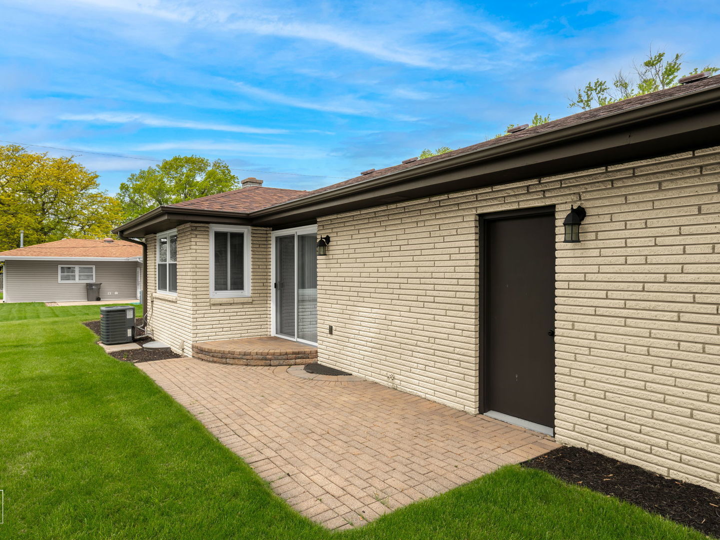 1011 Maitland Drive, Lockport, IL 60441