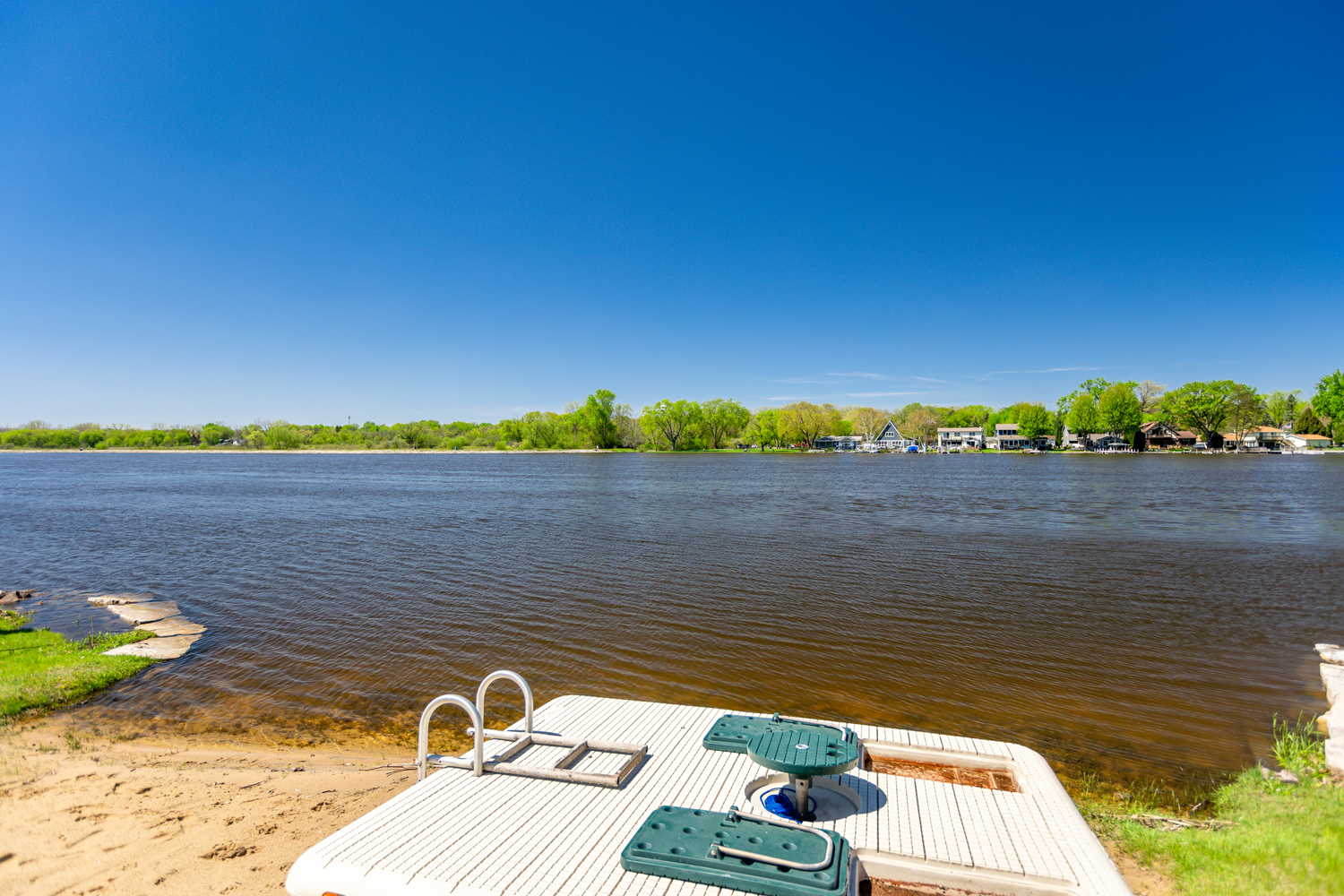 1010 Osage Drive, McHenry, IL 60051