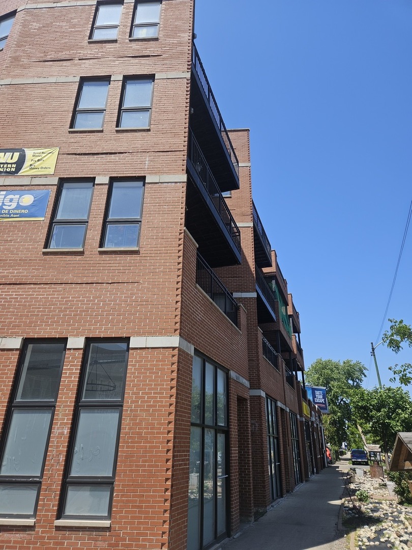 4150 S Western Avenue, Chicago, IL 60609