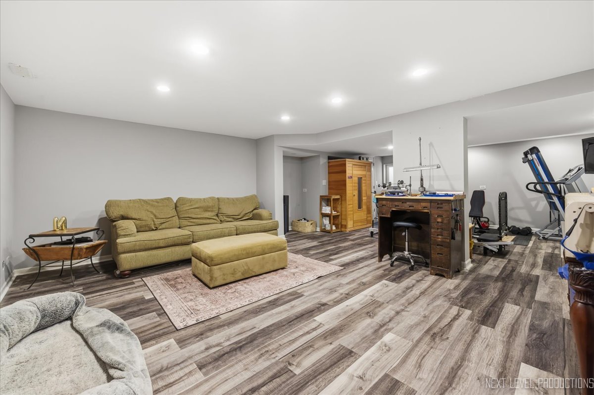629 JOSHUA Court, Naperville, IL 60540