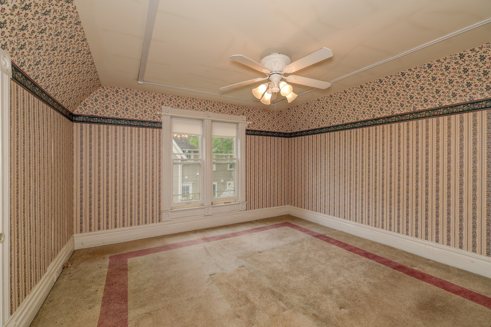 220 N 5th Street, West Dundee, IL 60118