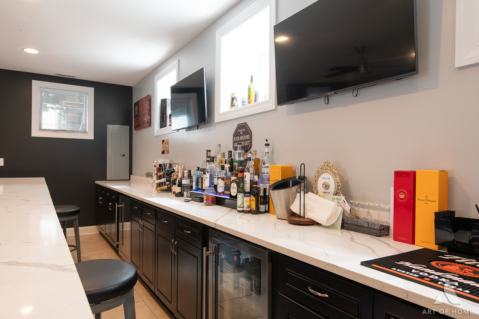 11241 S Central Park Avenue, Chicago, IL 60655