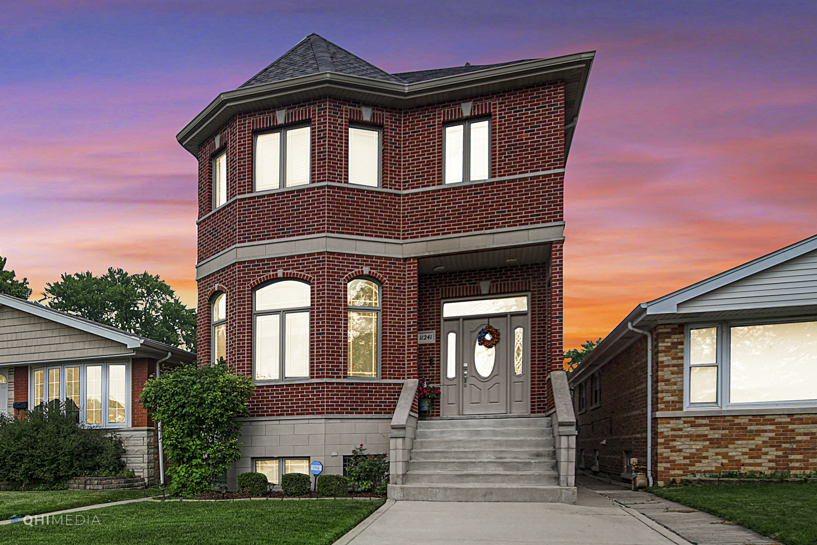 11241 S Central Park Avenue, Chicago, IL 60655
