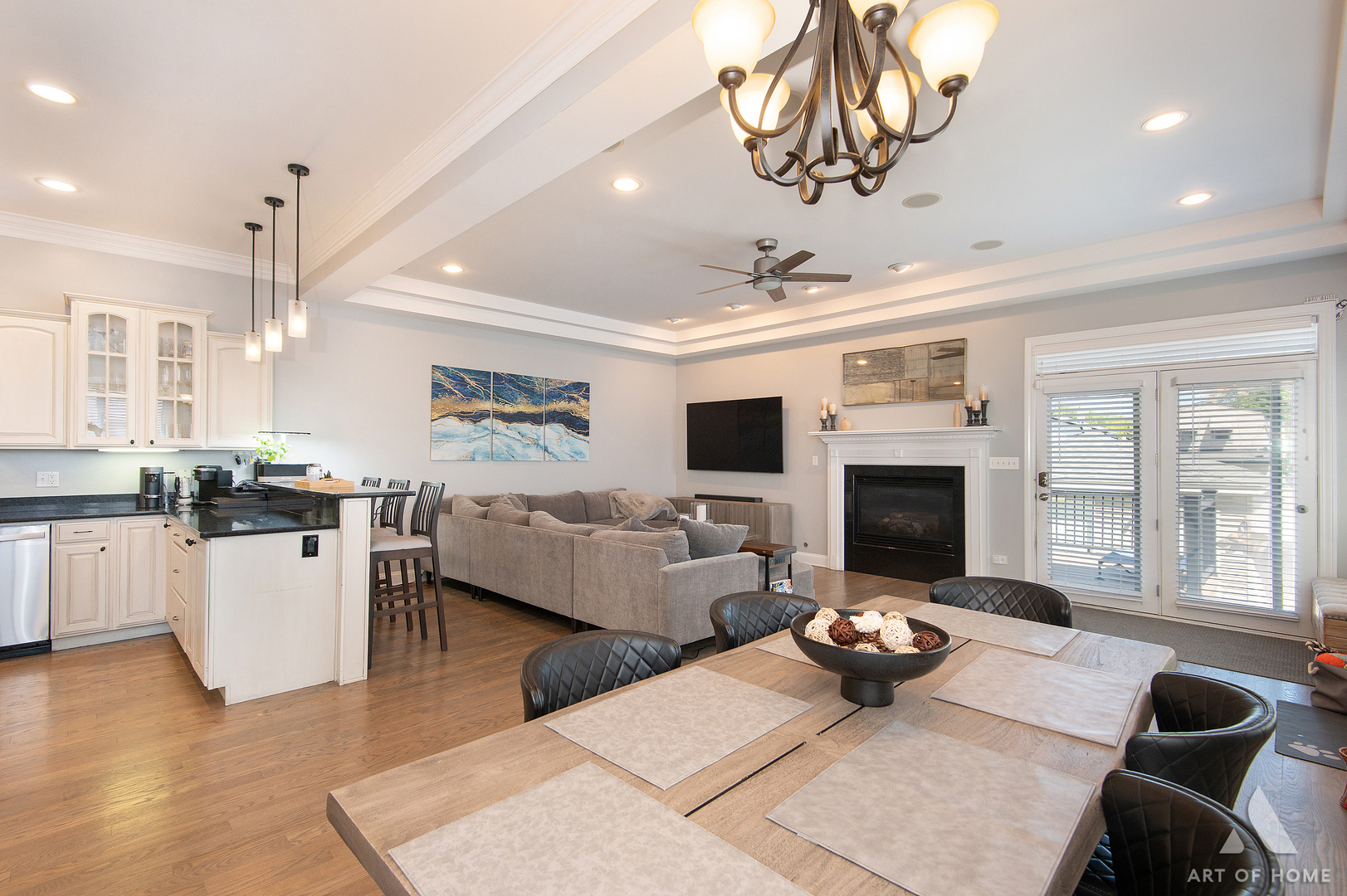 11241 S Central Park Avenue, Chicago, IL 60655