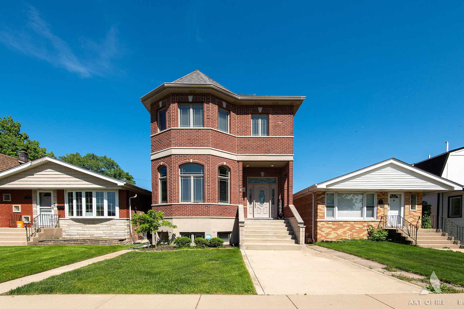 11241 S Central Park Avenue, Chicago, IL 60655