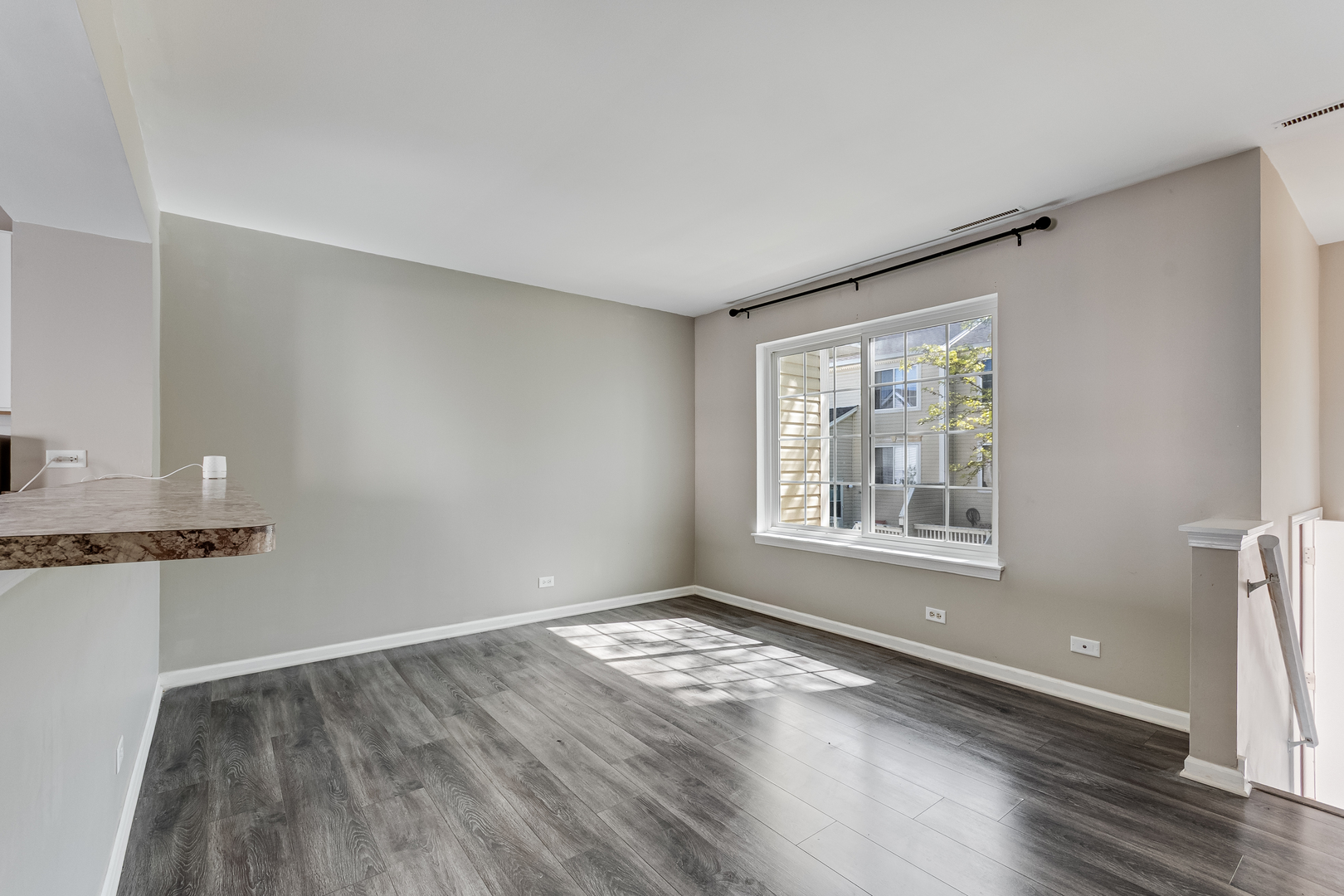 1627 Liberty Street #1627, Hanover Park, IL 60133