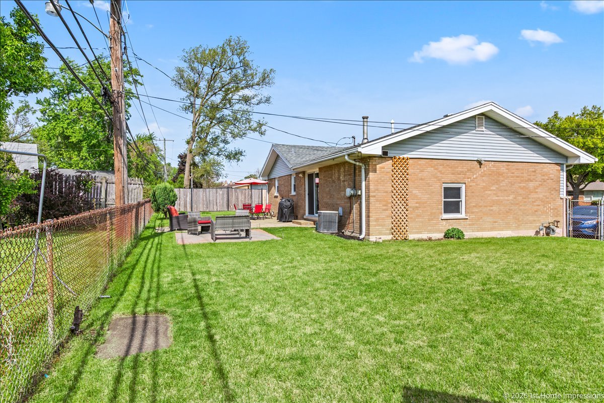 216 Leonard Street, Chicago Heights, IL 60411
