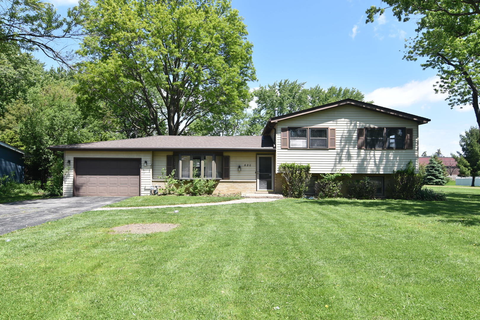 21W620 Park Avenue, Lombard, IL 60148