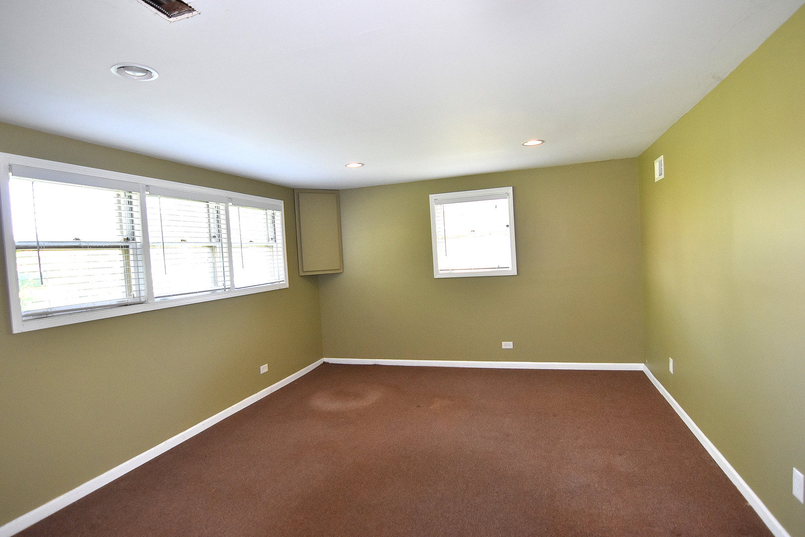21W620 Park Avenue, Lombard, IL 60148