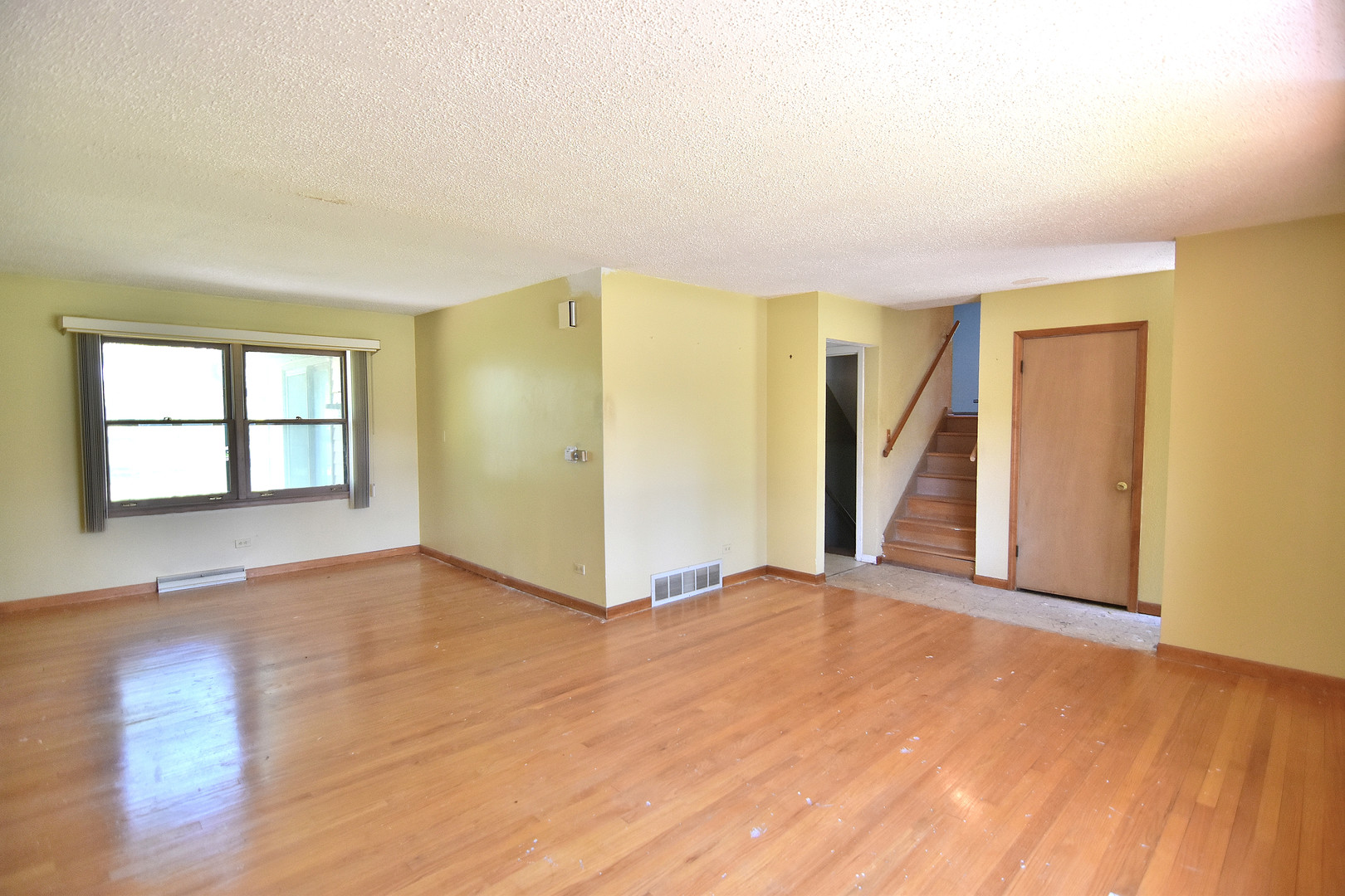 21W620 Park Avenue, Lombard, IL 60148