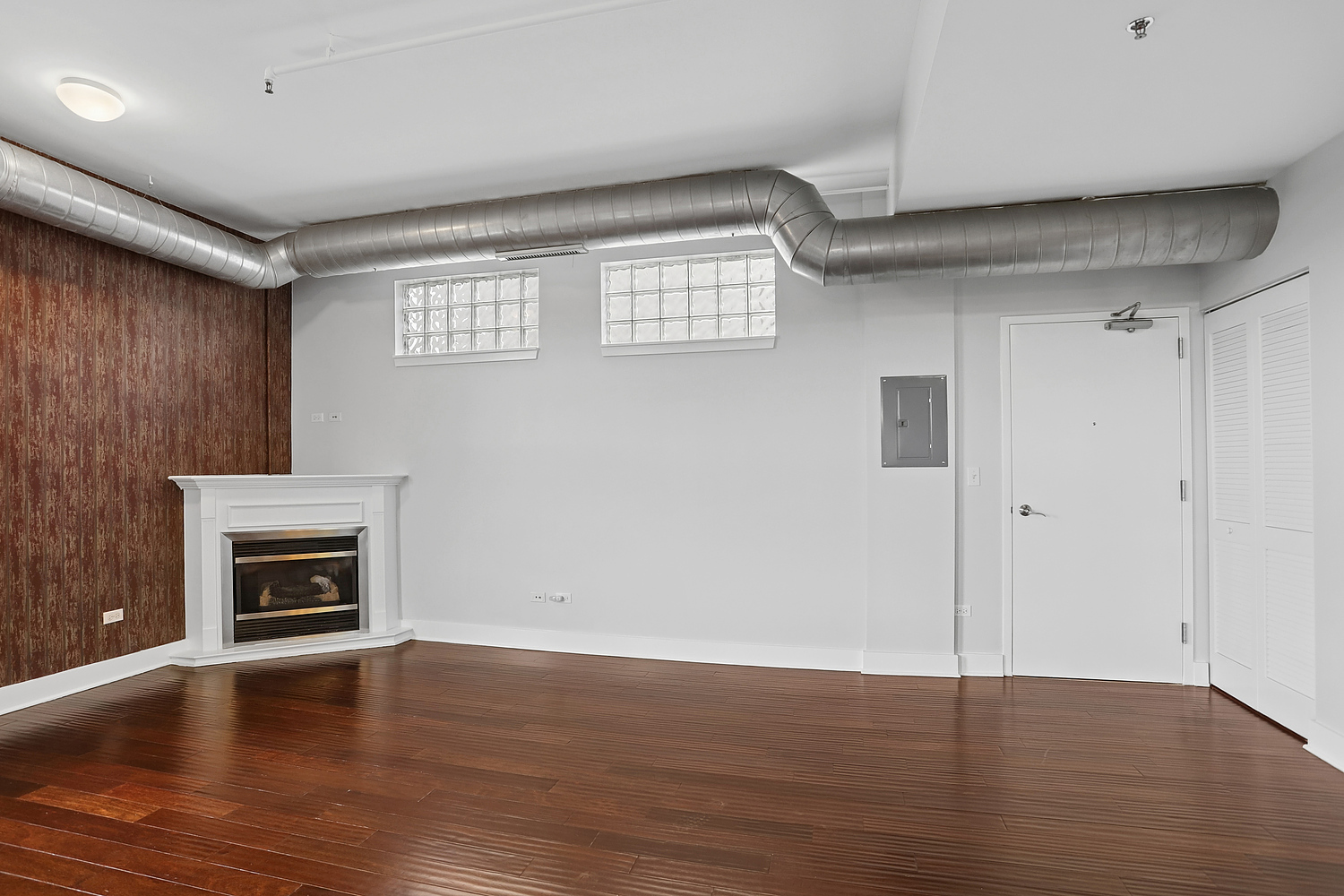 303 Front Street #1401, Lemont, IL 60439