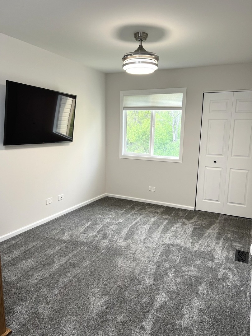 27 Mineola Road #27, Fox Lake, IL 60020