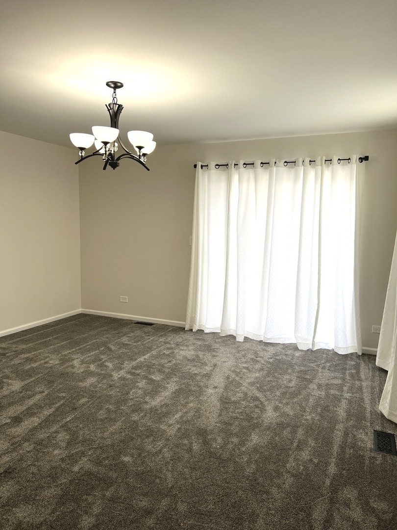 27 Mineola Road #27, Fox Lake, IL 60020
