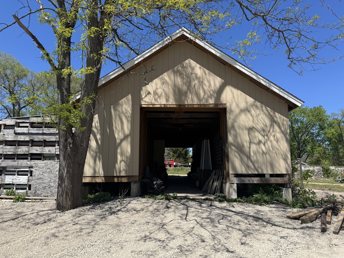 931 Rawson Bridge Road, Cary, IL 60013