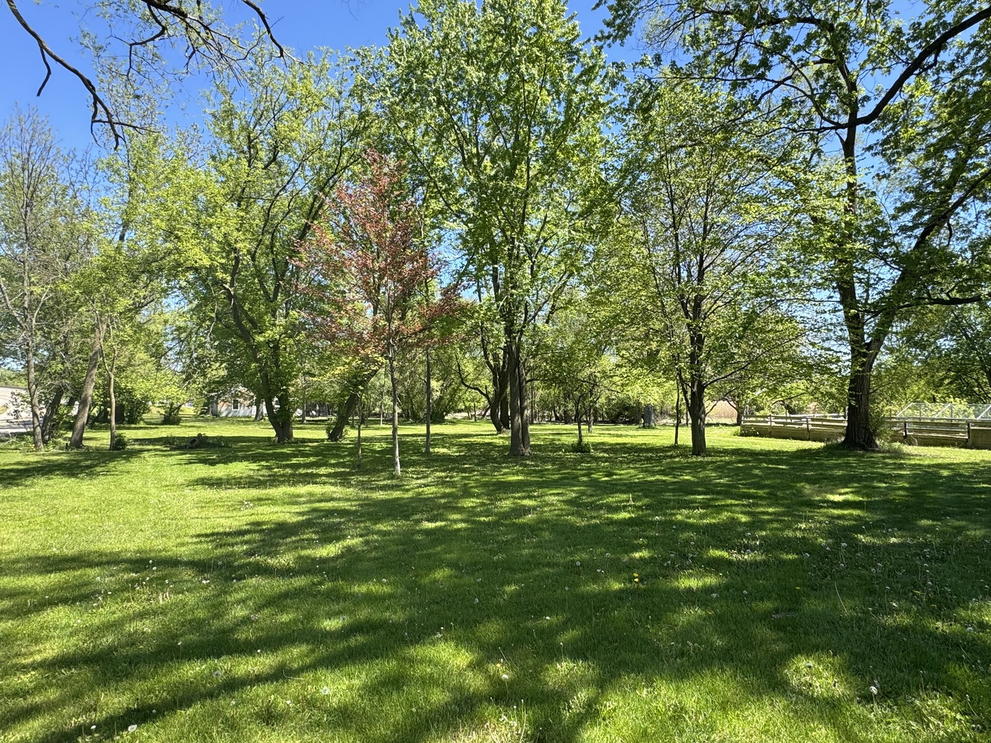 931 Rawson Bridge Road, Cary, IL 60013