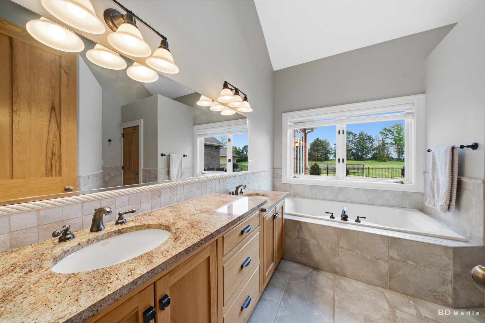 23145 S Dutch Drive, Frankfort, IL 60423
