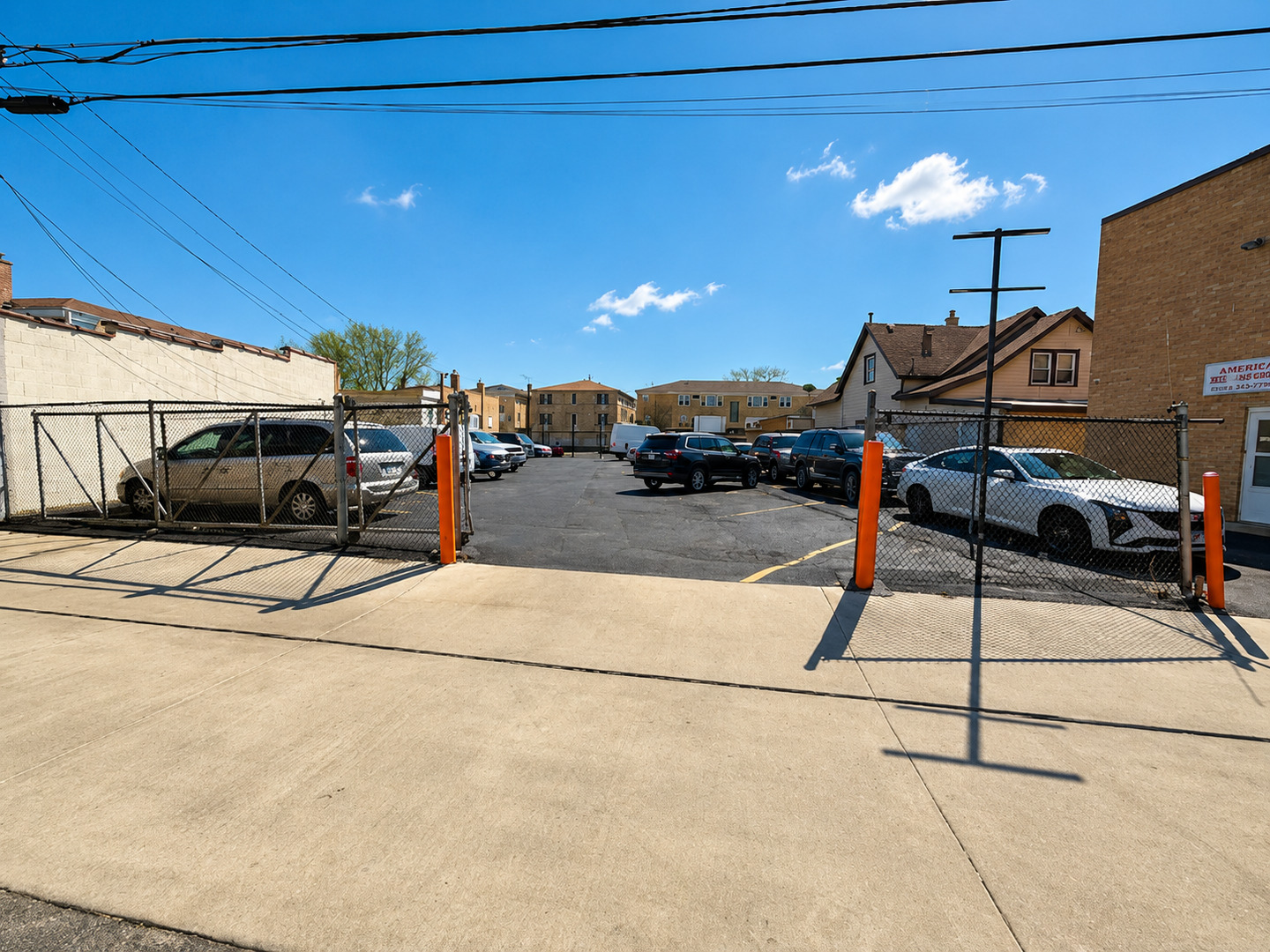 8050 Grand Avenue, River Grove, IL 60171