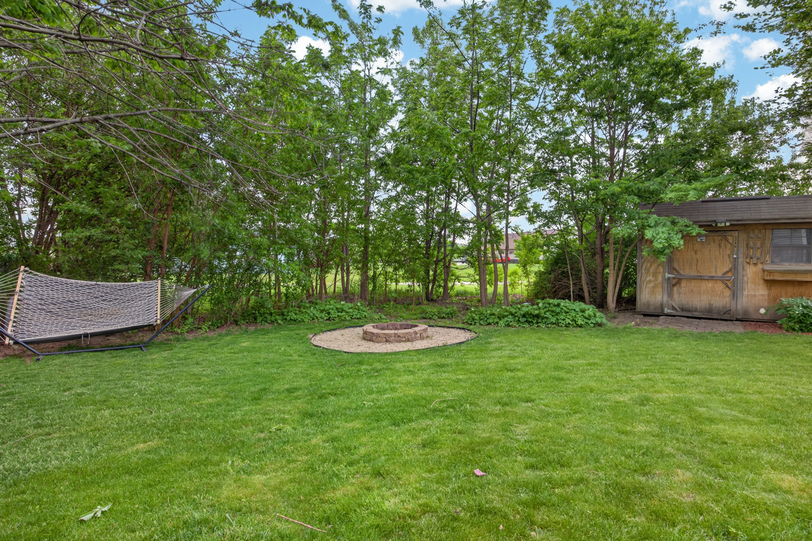 905 Taylor Lane, Leroy, IL 61752