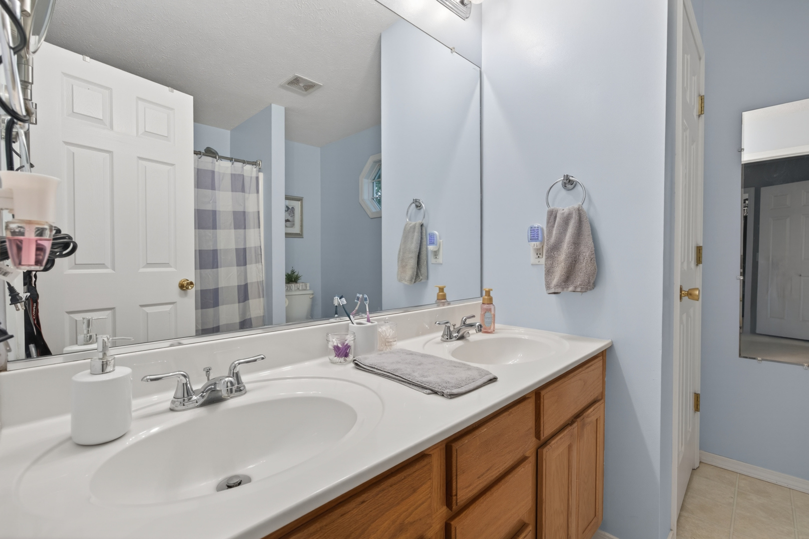 905 Taylor Lane, Leroy, IL 61752