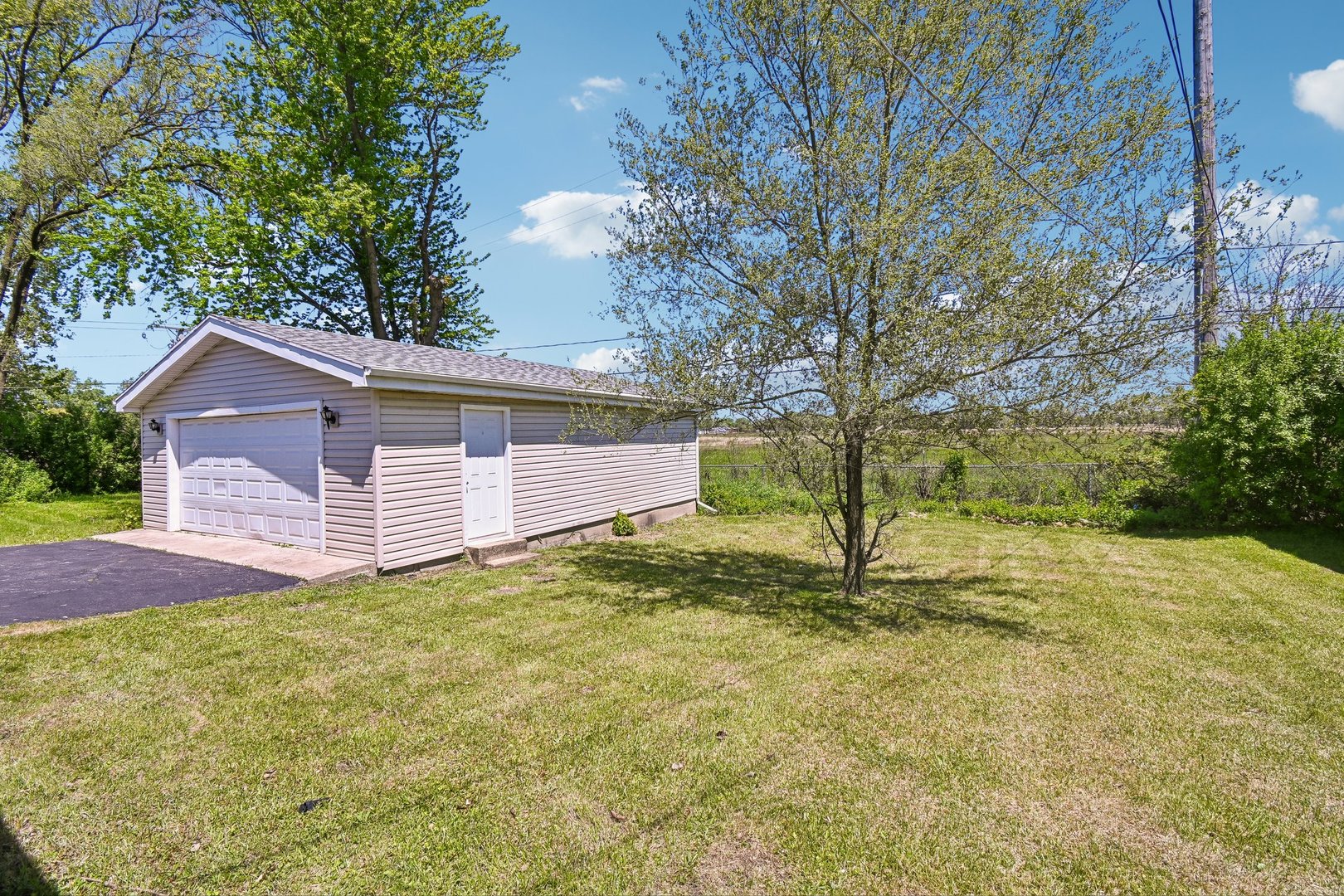 15455 Millard Avenue, Markham, IL 60428