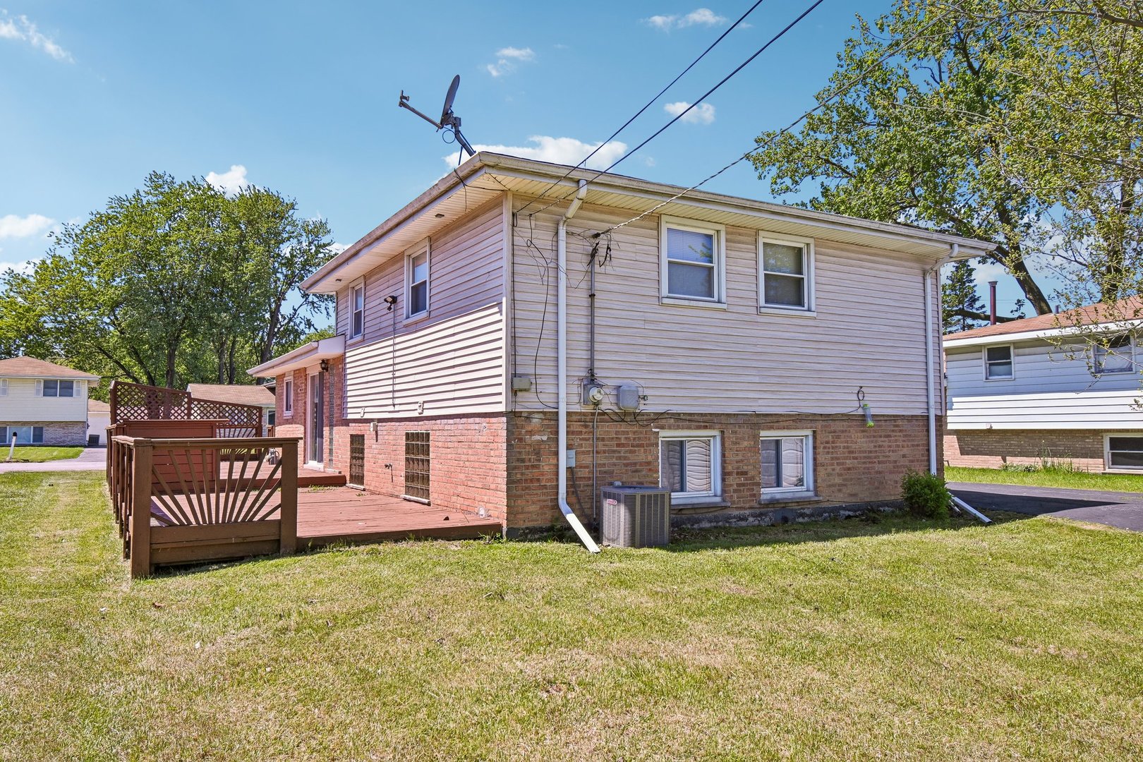 15455 Millard Avenue, Markham, IL 60428