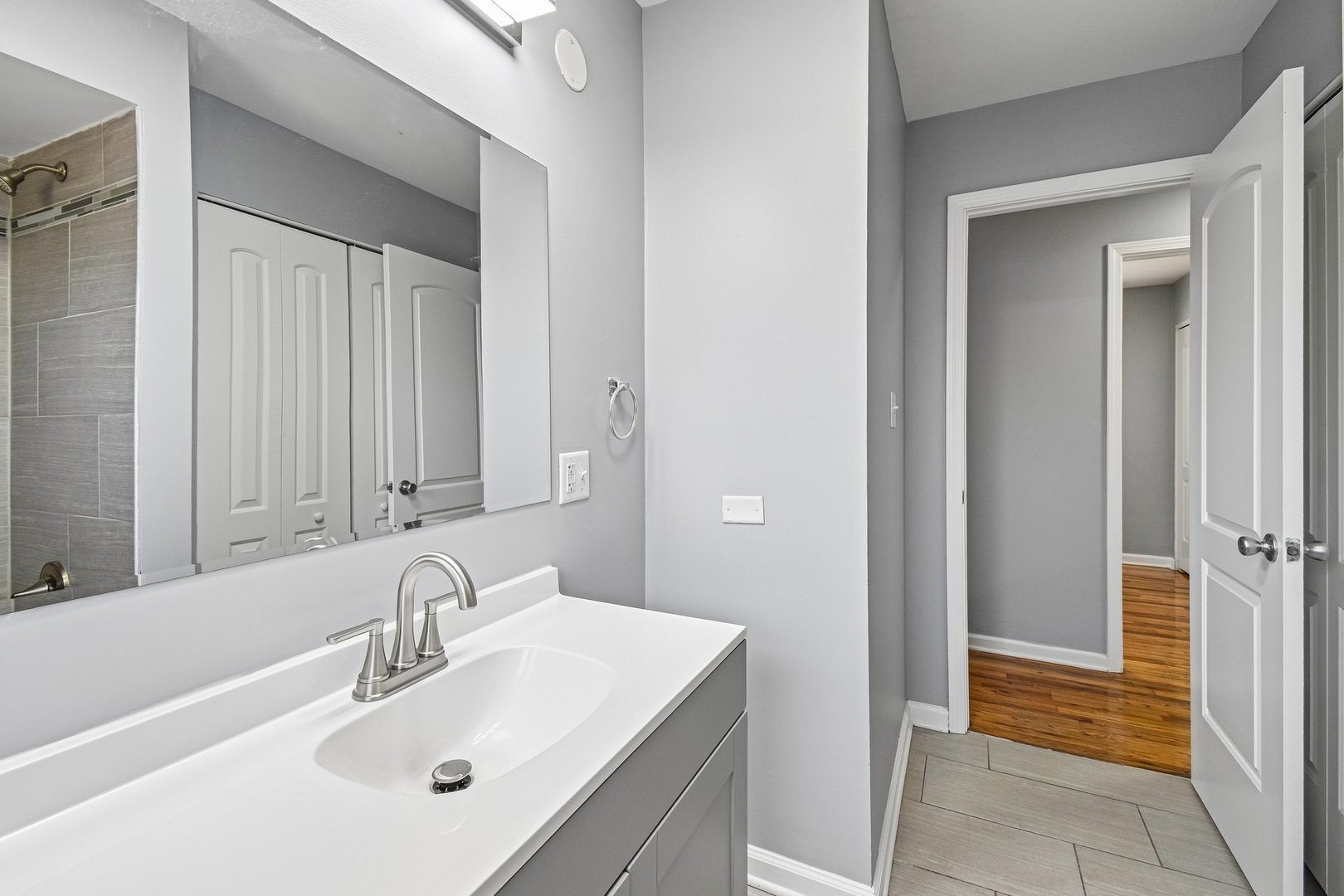 15455 Millard Avenue, Markham, IL 60428
