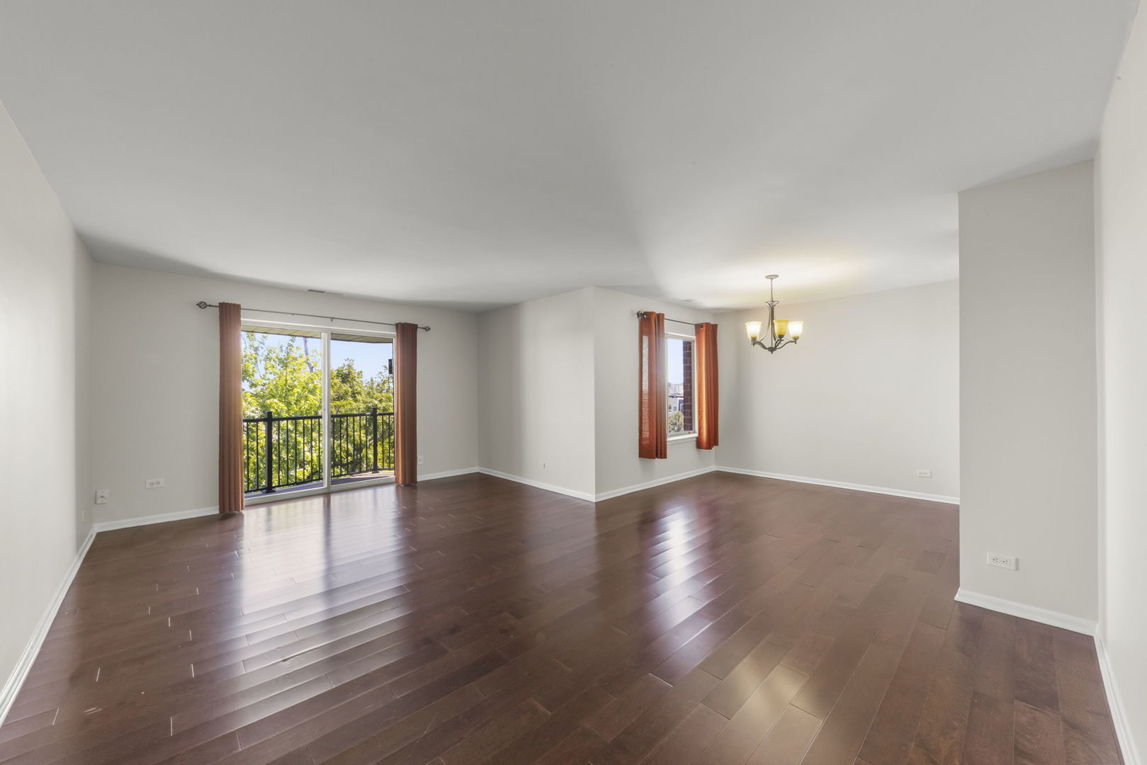 2201 S Grace Street #603, Lombard, IL 60148