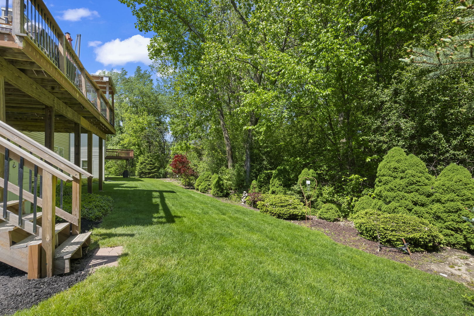 861 Prairie Ridge Drive, Woodstock, IL 60098