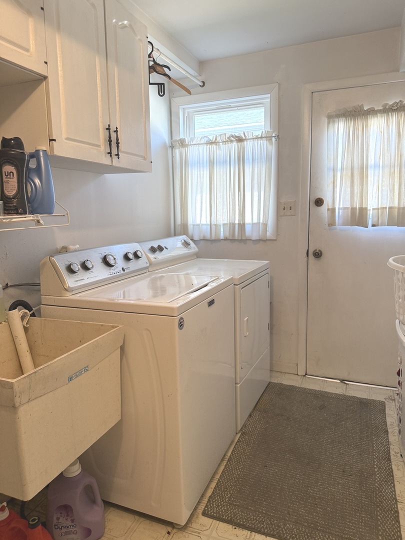 5942 W 124th Street, Alsip, IL 60803