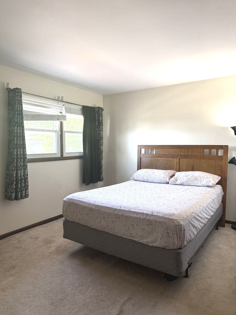 5942 W 124th Street, Alsip, IL 60803