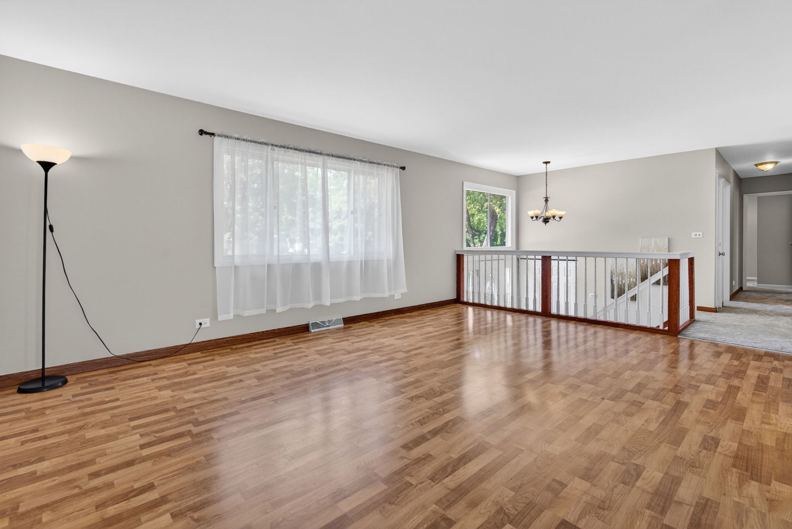418 Charlestown Drive, Bolingbrook, IL 60440
