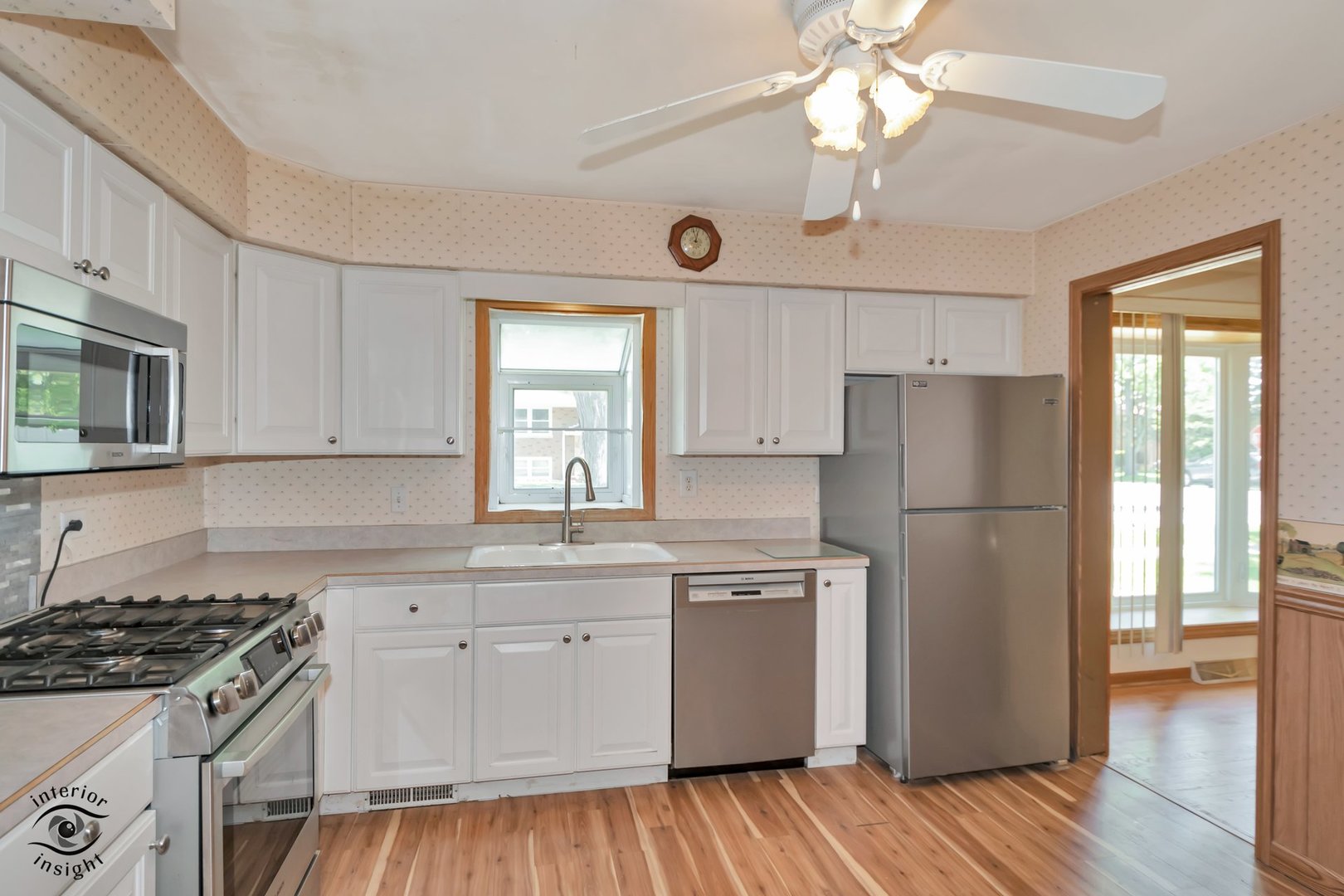 5532 Oak Center Drive, Oak Lawn, IL 60453