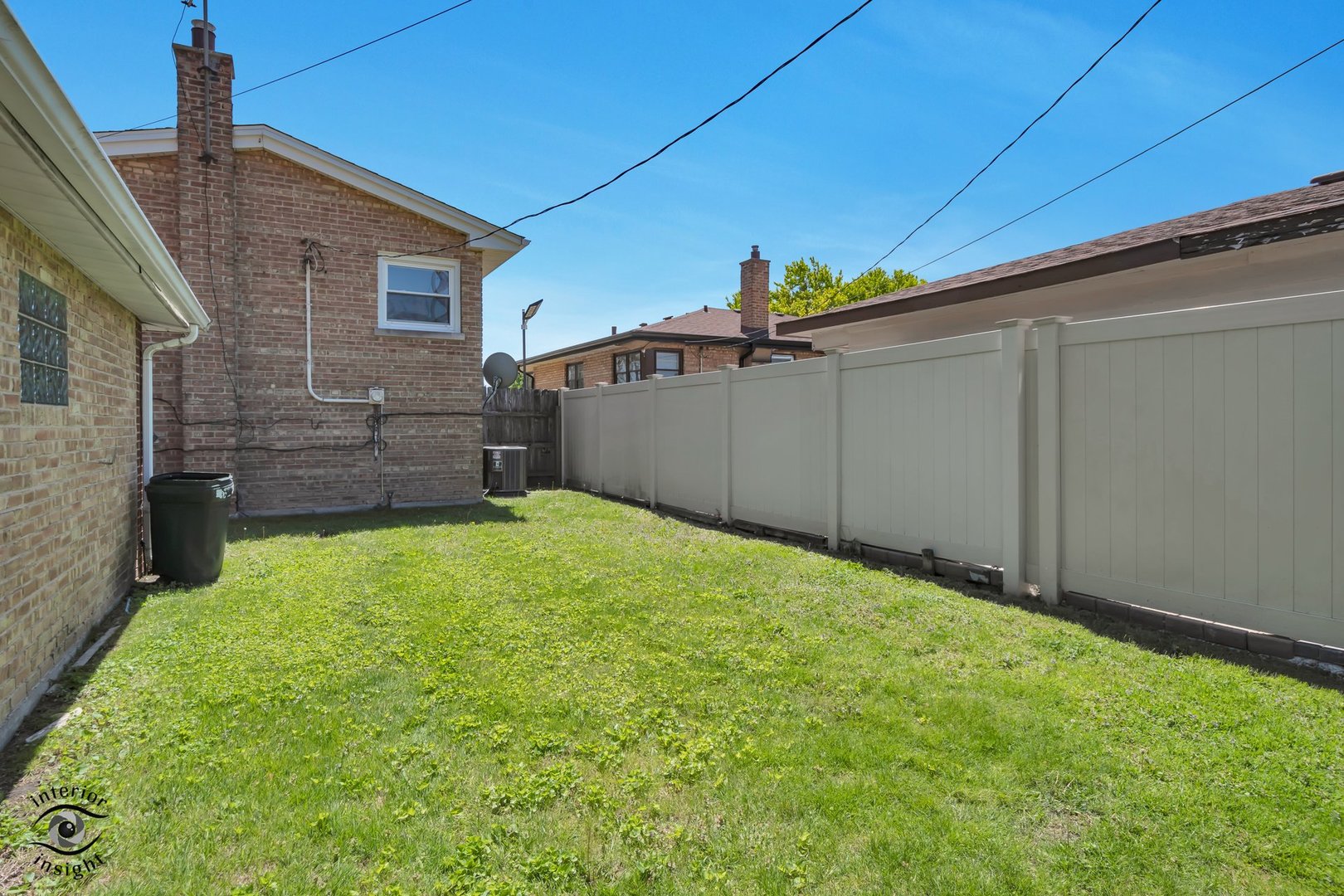 5532 Oak Center Drive, Oak Lawn, IL 60453
