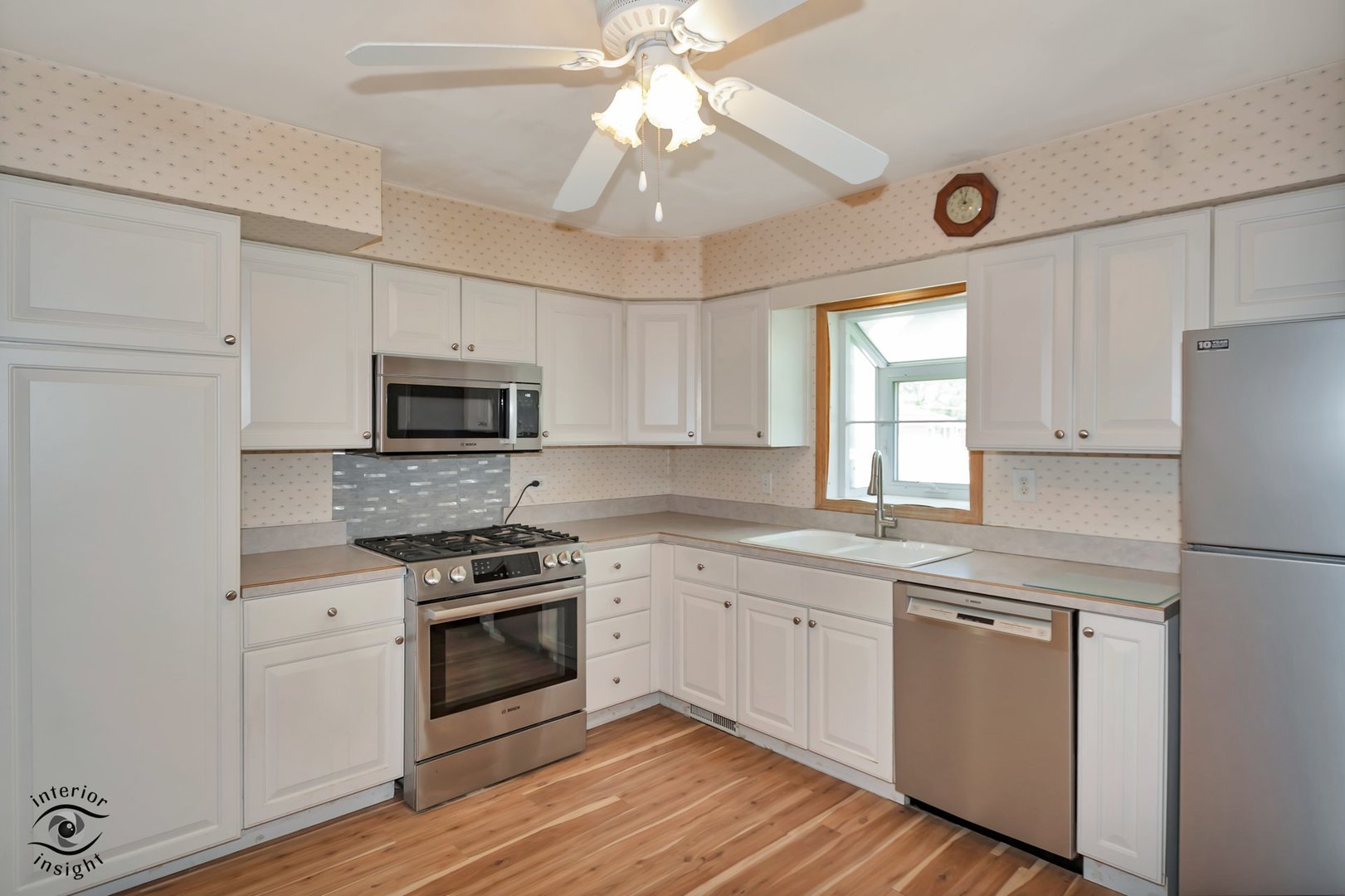 5532 Oak Center Drive, Oak Lawn, IL 60453