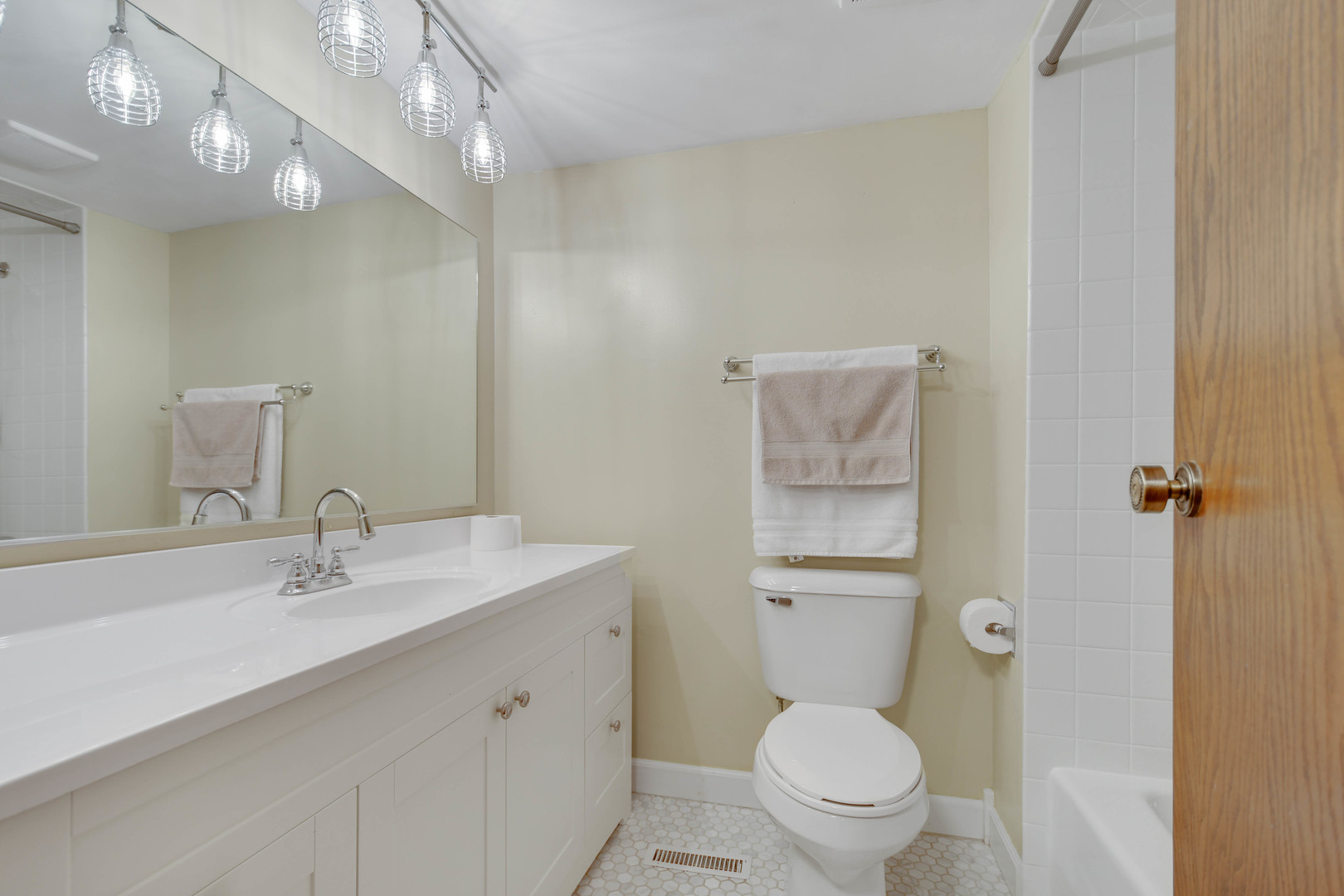 15265 Catalina Drive #1S, Orland Park, IL 60462