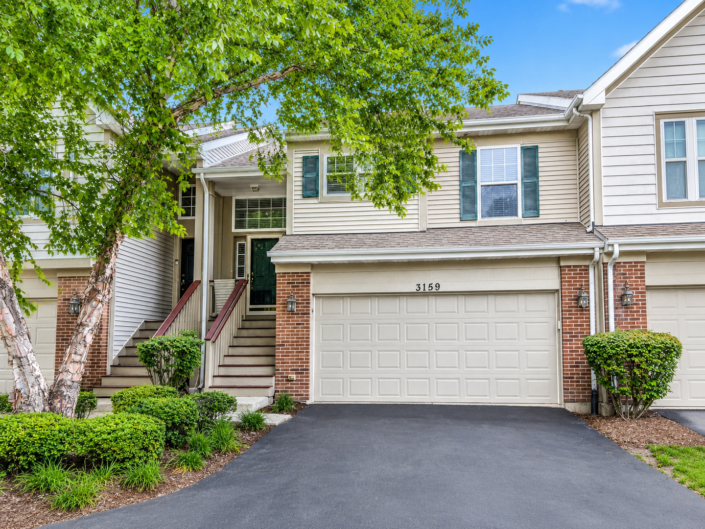 3159 Saganashkee Lane, Naperville, IL 60564