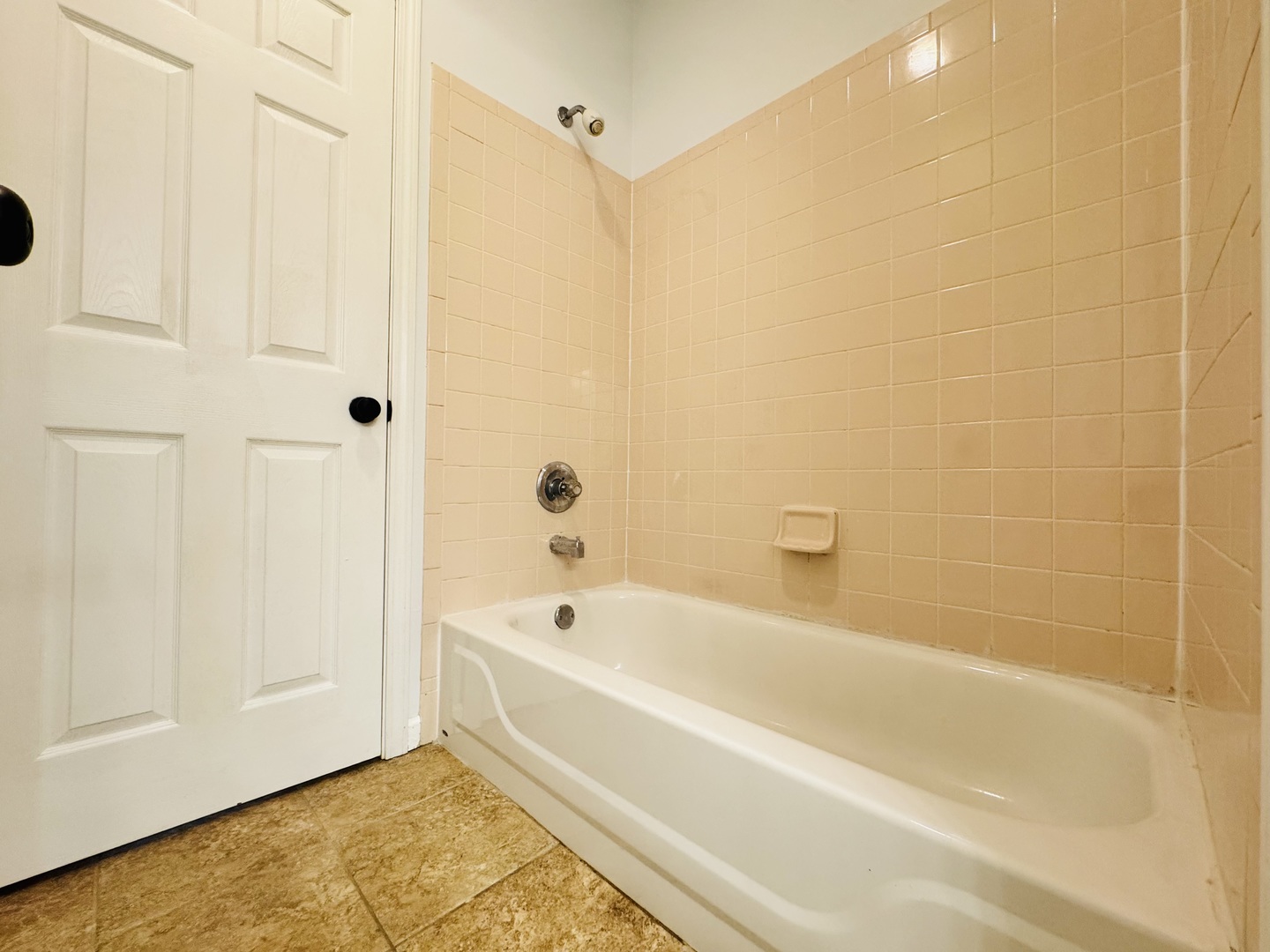 2760 Cedar Glade Drive, Naperville, IL 60564