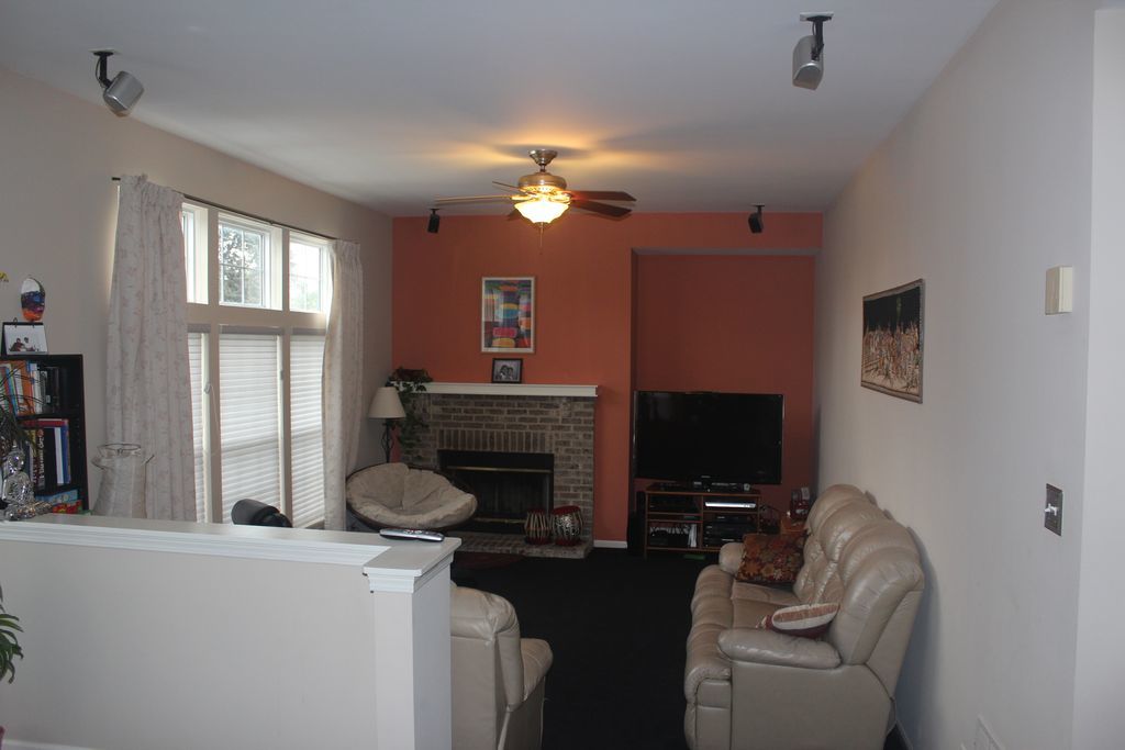 1101 Andover Drive, Mundelein, IL 60060