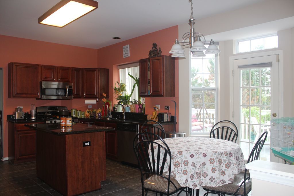 1101 Andover Drive, Mundelein, IL 60060