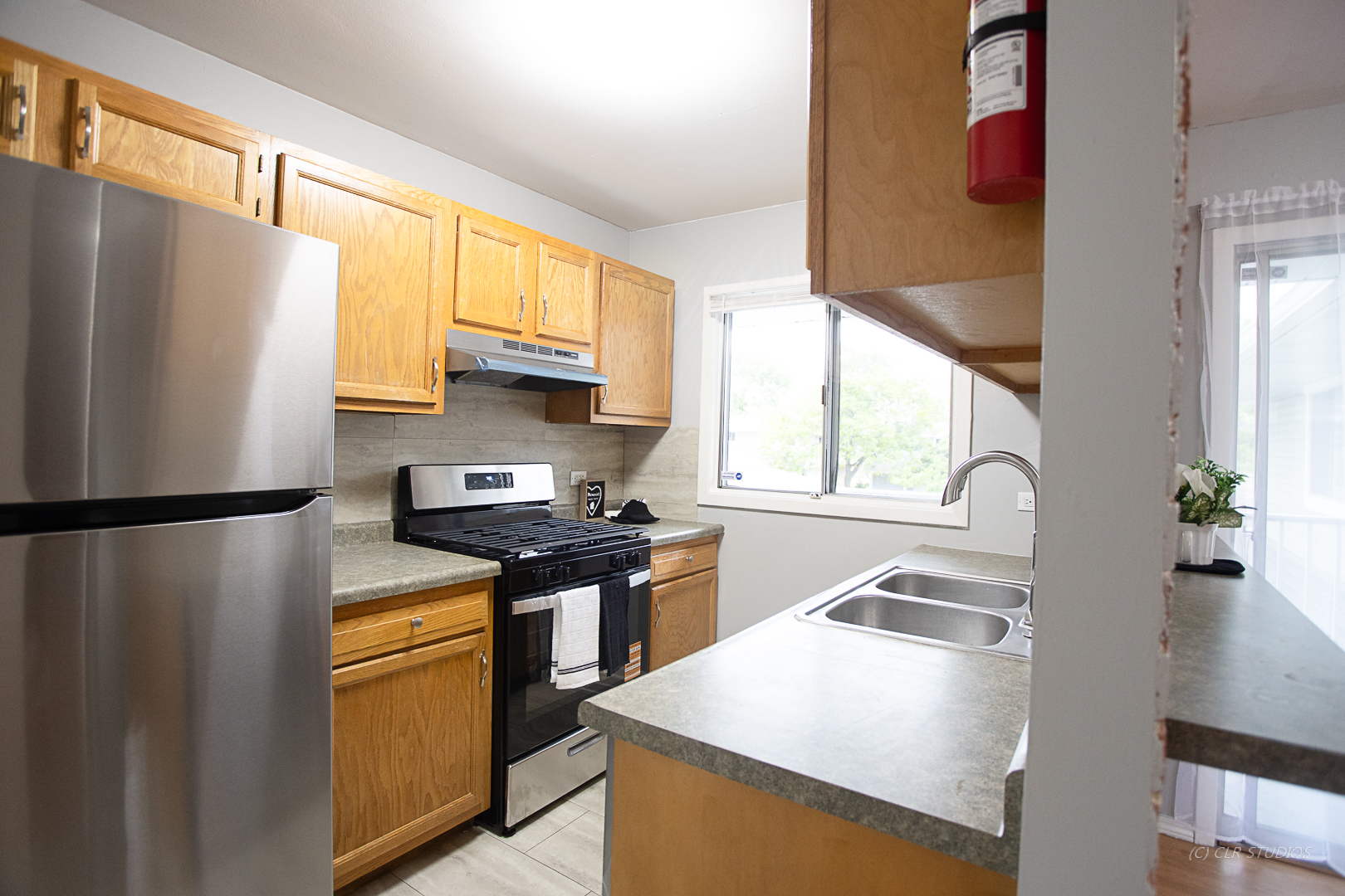 6048 Kit Carson Drive #6048, Hanover Park, IL 60133