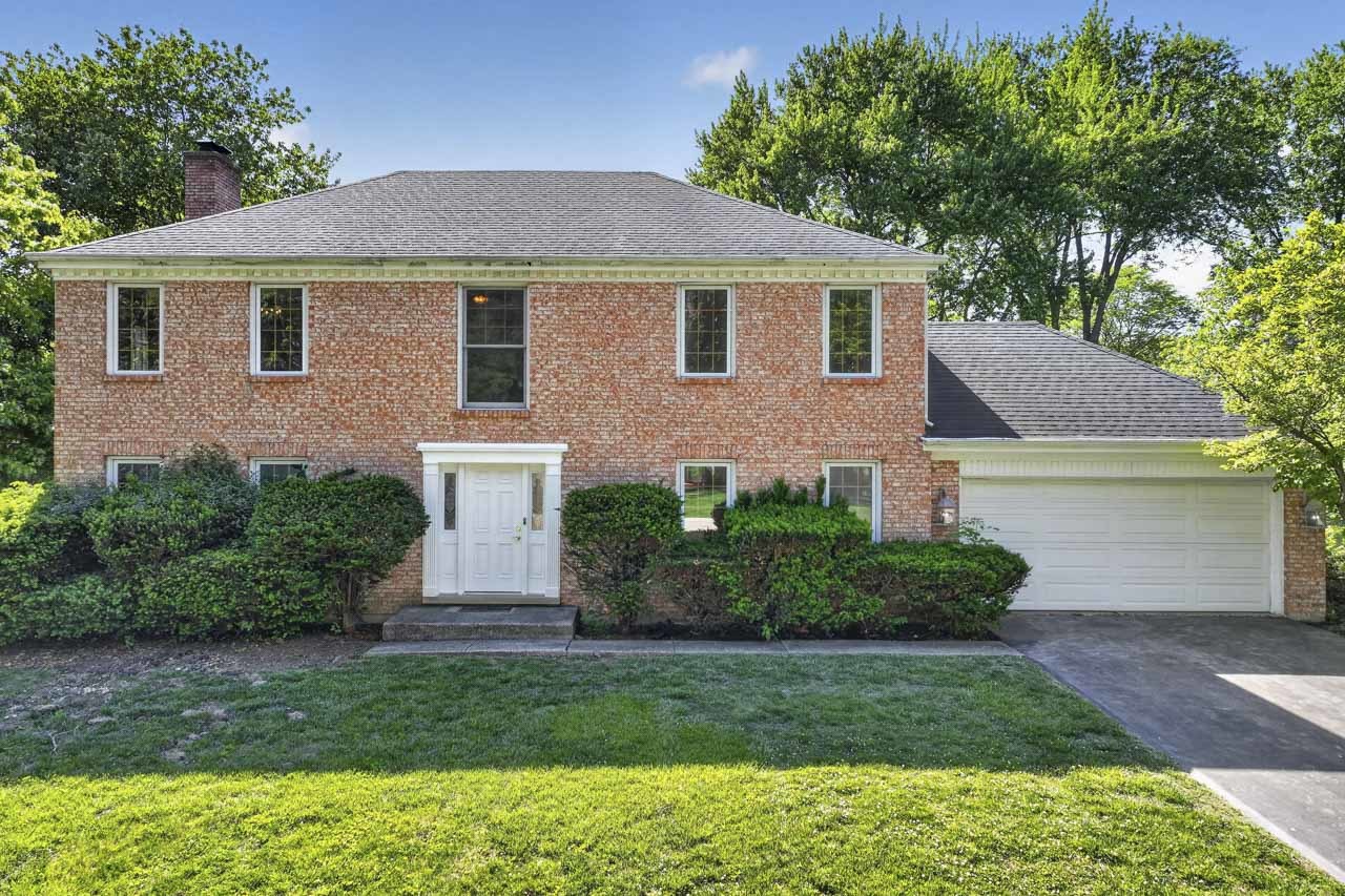 647 Sedgwick Drive, Libertyville, IL 60048