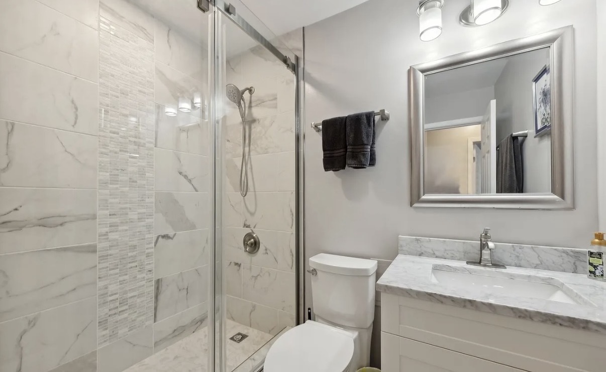 14949 Lakeview Drive #101, Orland Park, IL 60462