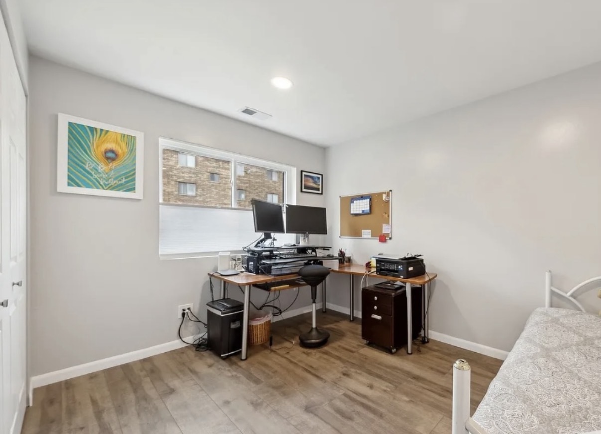 14949 Lakeview Drive #101, Orland Park, IL 60462